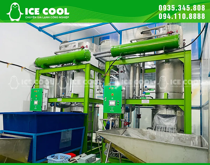Nguồn nước và thiết bị tiếp xúc trực tiếp với đá cần được kiểm soát vệ sinh.